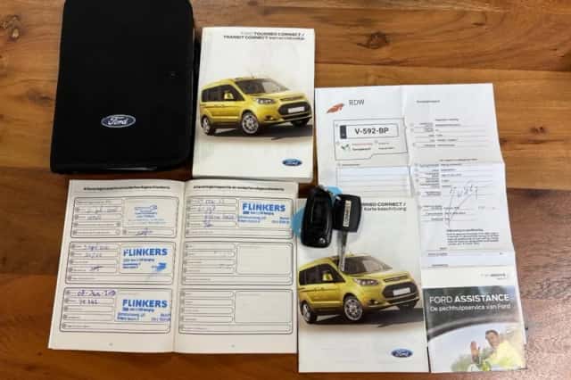 Ford Transit Connect (2016) thumbnail 2