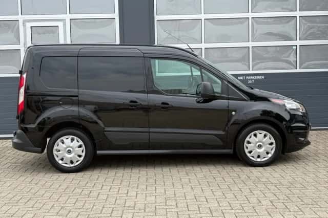 Ford Transit Connect (2016) thumbnail 4