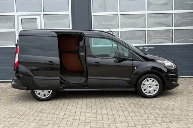 Ford Transit Connect (2016) thumbnail 5