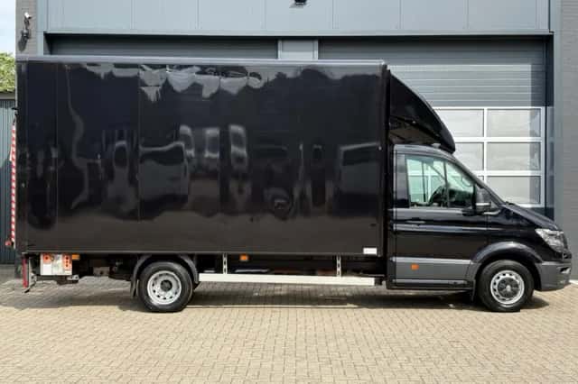 Volkswagen Crafter (2020) thumbnail 4