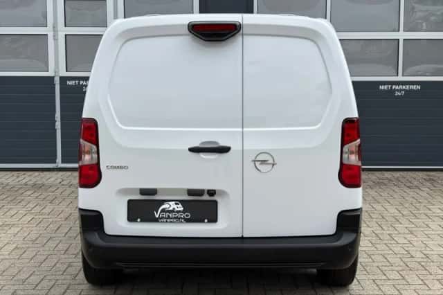 Opel Combo (2024) thumbnail 5