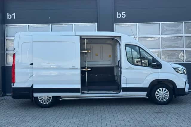 Maxus eDeliver9 (2023) thumbnail 5
