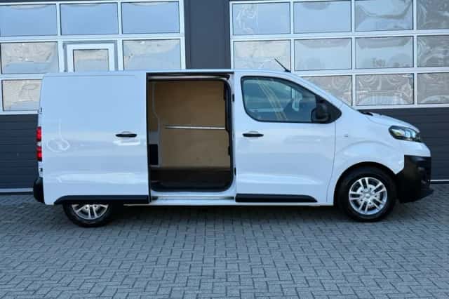 Opel Vivaro (2022) thumbnail 5