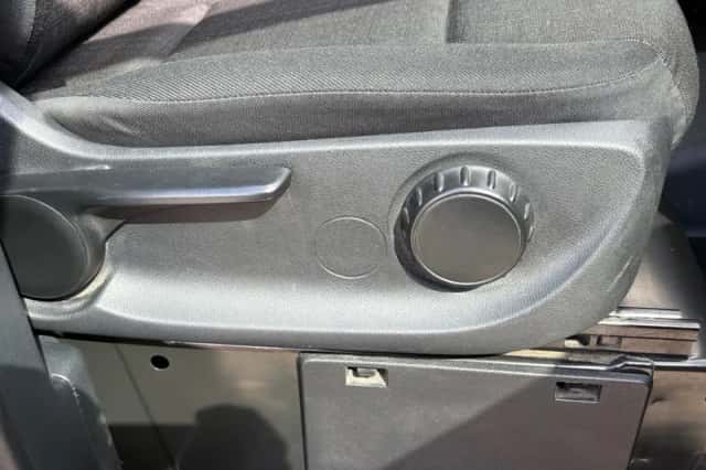 Mercedes-Benz Vito (2021) thumbnail 6