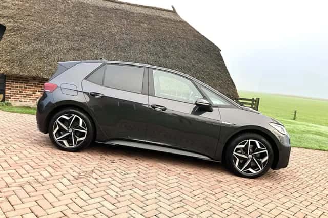 Volkswagen Id3 (2022) thumbnail 3