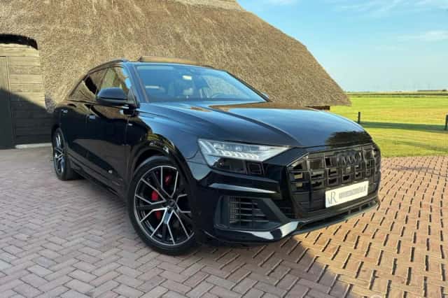 Audi Q8 (2021) thumbnail 1