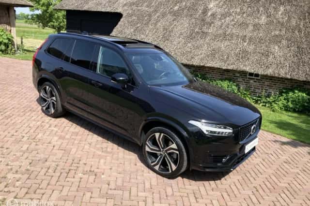 Volvo XC90 (2020) thumbnail 3