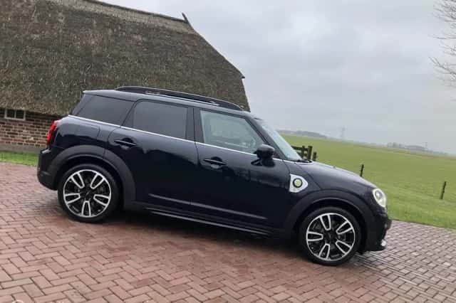 MINI Countryman (2022) thumbnail 3