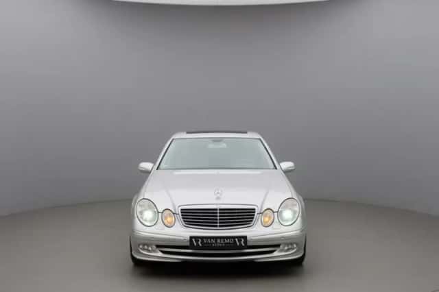 Mercedes-Benz E-Klasse (2002) thumbnail 3