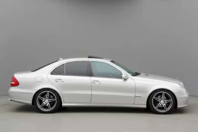 Mercedes-Benz E-Klasse (2002) thumbnail 5