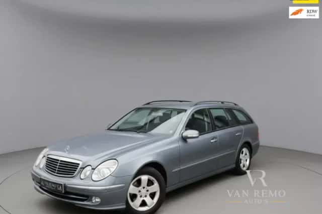 Mercedes-Benz E-Klasse (2003) thumbnail 1