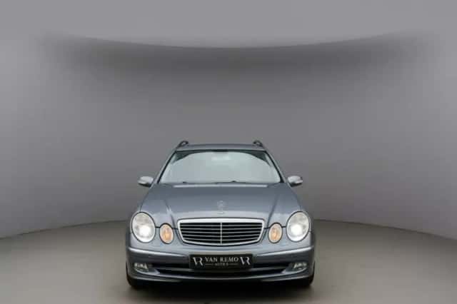 Mercedes-Benz E-Klasse (2003) thumbnail 2