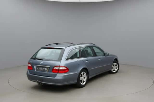 Mercedes-Benz E-Klasse (2003) thumbnail 5