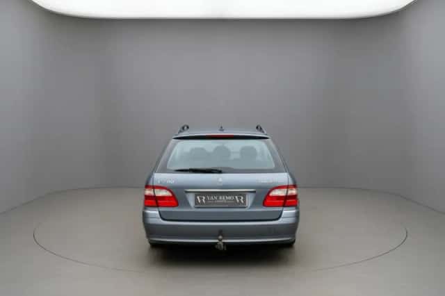 Mercedes-Benz E-Klasse (2003) thumbnail 6