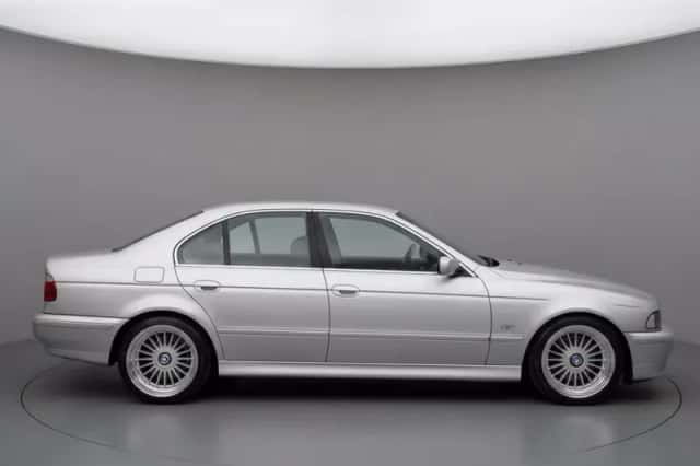BMW 5-Serie (2001) thumbnail 4