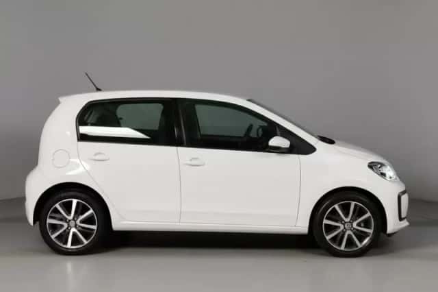 Volkswagen Up! (2018) thumbnail 4