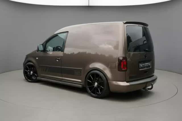 Volkswagen Caddy (2012) thumbnail 2
