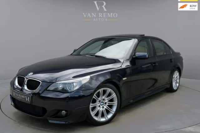 BMW 5-Serie (2005) thumbnail 1