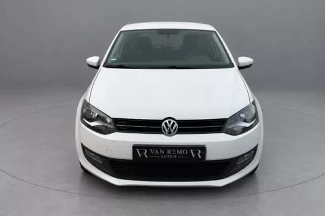 Volkswagen Polo (2010) thumbnail 4