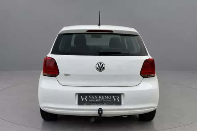 Volkswagen Polo (2010) thumbnail 5