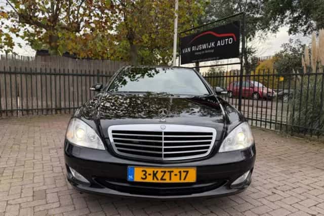 Mercedes-Benz S-Klasse (2008) thumbnail 2