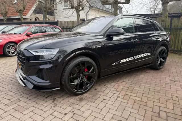 Audi Q8 (2019) thumbnail 3