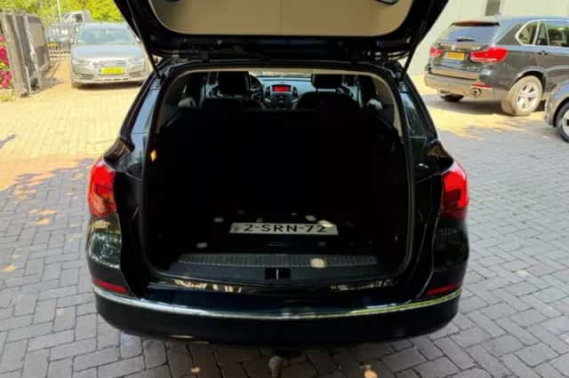 Opel Astra (2013) thumbnail 6