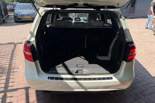 Mercedes-Benz B-Klasse (2013) thumbnail 6
