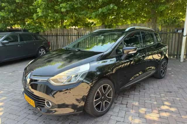 Renault Clio (2015) thumbnail 3
