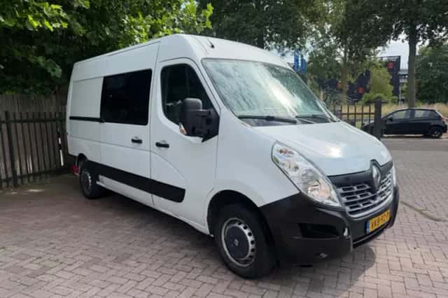 Renault Master (2015) thumbnail 1