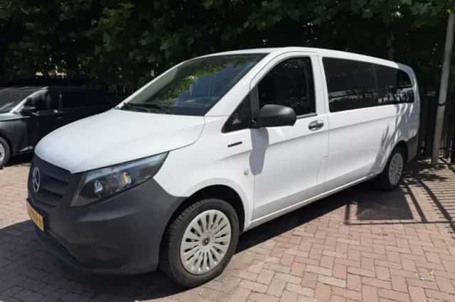 Mercedes-Benz eVito (2019) thumbnail 3