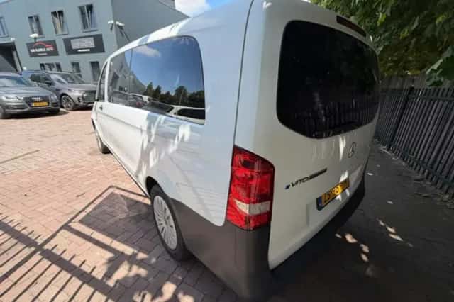 Mercedes-Benz eVito (2019) thumbnail 4