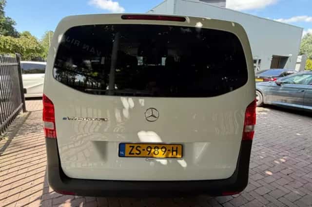 Mercedes-Benz eVito (2019) thumbnail 5