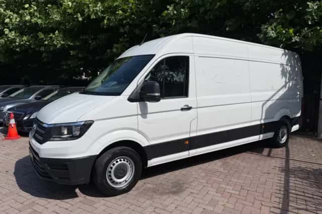 Volkswagen Crafter (2020) thumbnail 3
