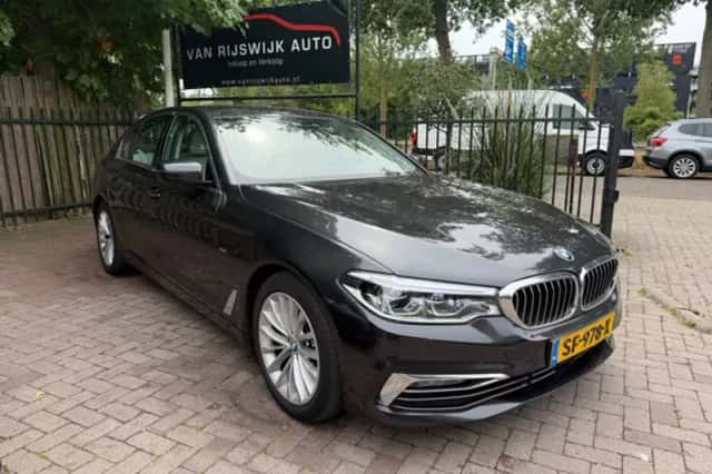 BMW 5-Serie (2018) thumbnail 1