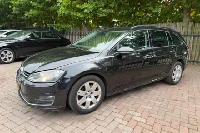 Volkswagen Golf (2014) thumbnail 3