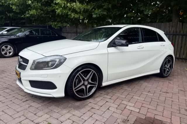 Mercedes-Benz A-Klasse (2015) thumbnail 3