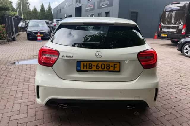 Mercedes-Benz A-Klasse (2015) thumbnail 5