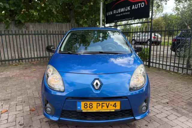 Renault Twingo (2011) thumbnail 2