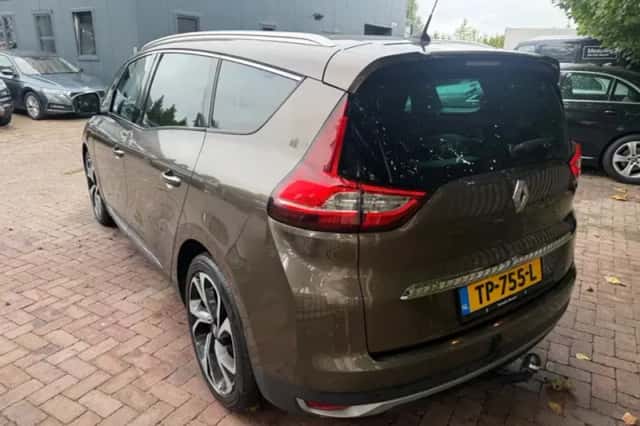 Renault Grand Scénic (2017) thumbnail 5