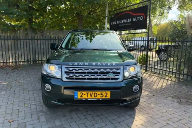 Land Rover Freelander (2014) thumbnail 2