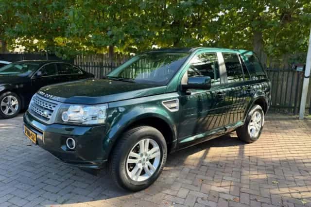 Land Rover Freelander (2014) thumbnail 3