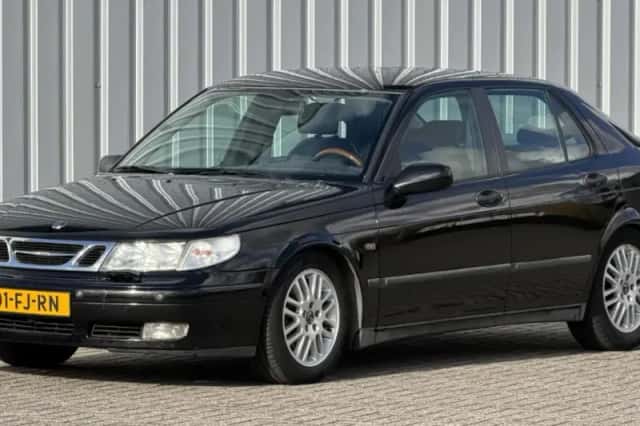 Saab 9-5 (2000) thumbnail 1