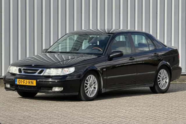 Saab 9-5 (2000) thumbnail 2