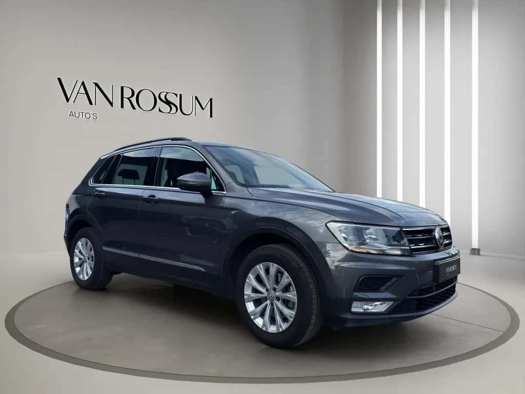 Volkswagen Tiguan (2017) — foto 1