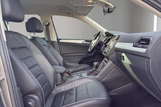 Volkswagen Tiguan (2017) thumbnail 18
