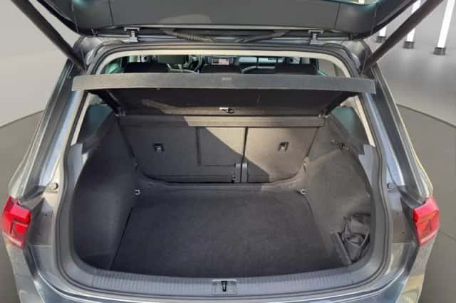 Volkswagen Tiguan (2017) thumbnail 19