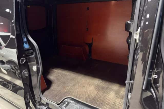 Renault Trafic (2016) thumbnail 19