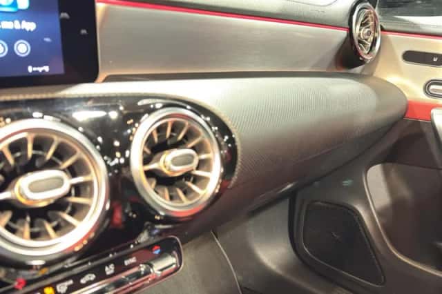 Mercedes-Benz CLA-Klasse (2020) thumbnail 17