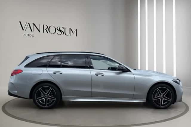 Mercedes-Benz C-Klasse (2022) thumbnail 2